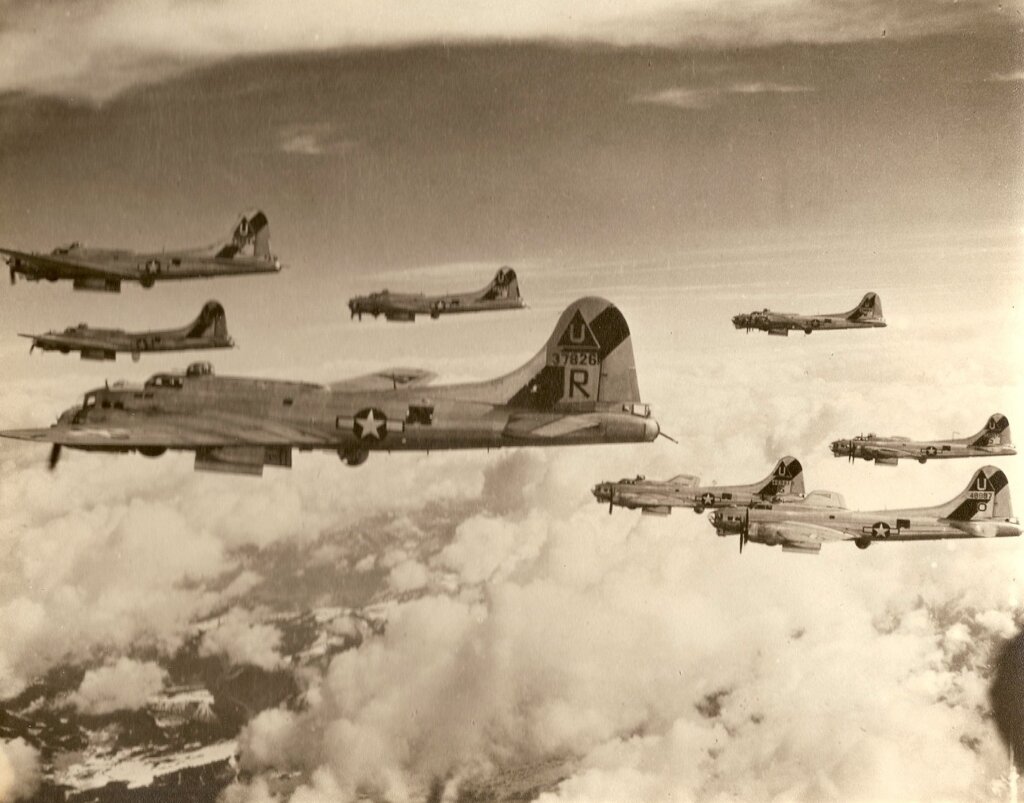 A/C 43 - 38844 - The 457th Bomb Group (H) Association